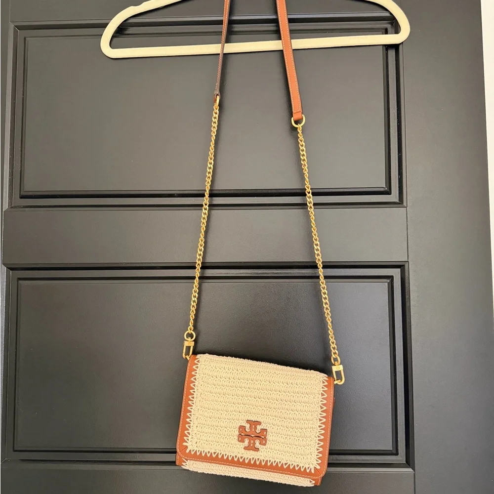 Tory Burch Raffia & Leather Small Crossbody | Retail $478 | 2022 - Picture 2 of 7
